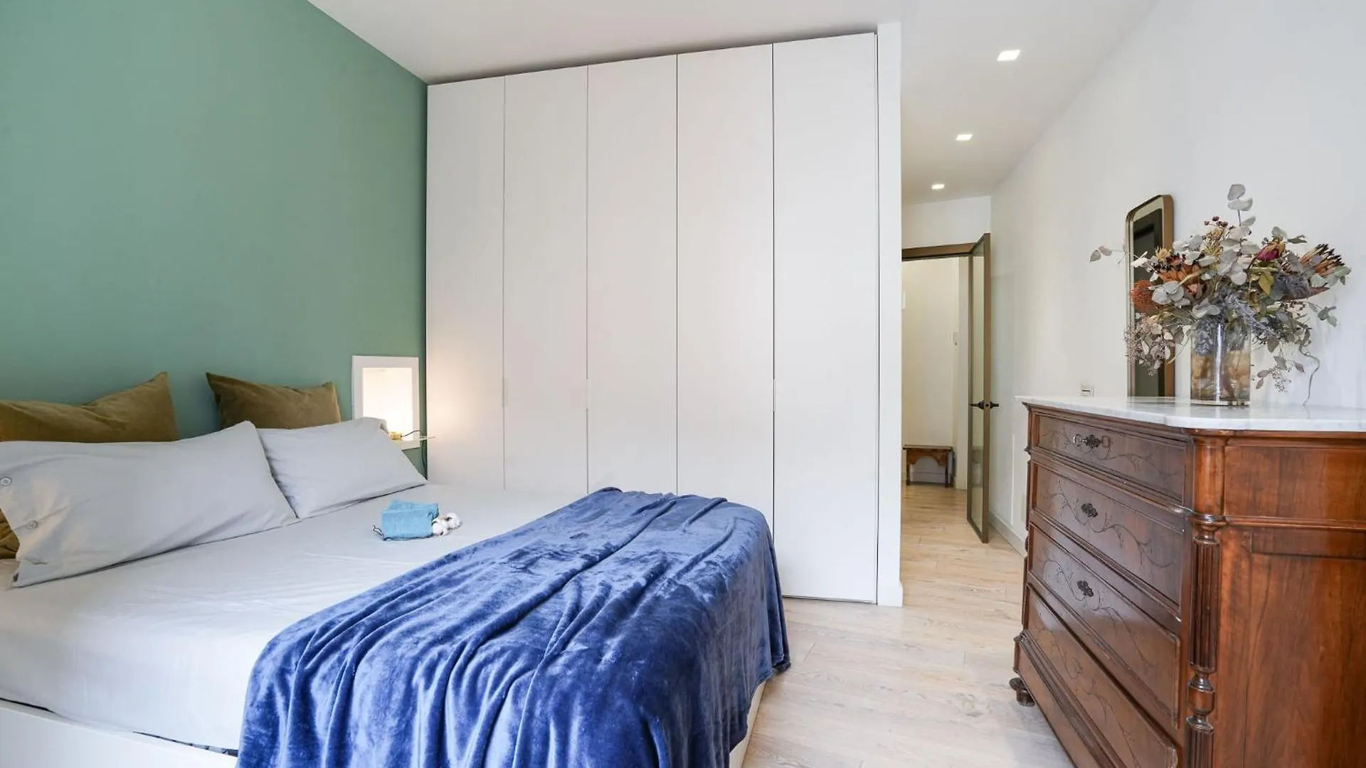 Porta Garibaldi Luxe Apartment Milan
