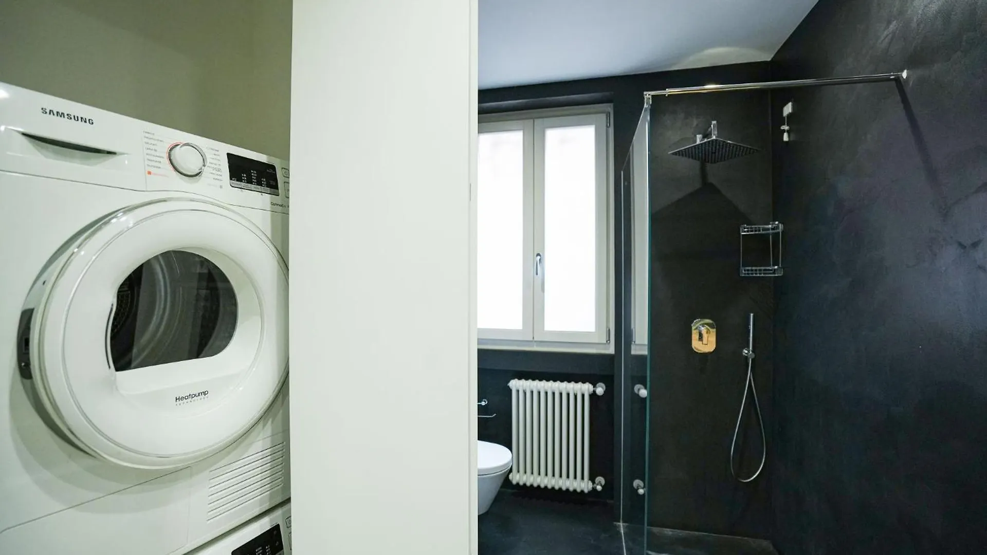 Porta Garibaldi Luxe Apartment Milan